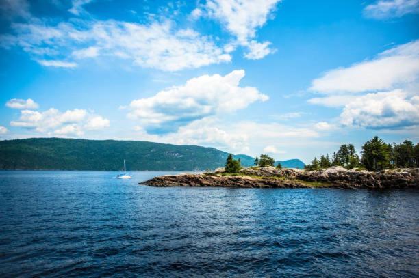Motel De L'Anse A L'Eau Tadoussac Eksteriør billede